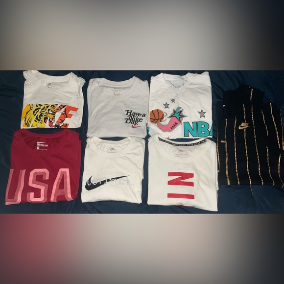 Nike T-shirts - Picture 1 of 11